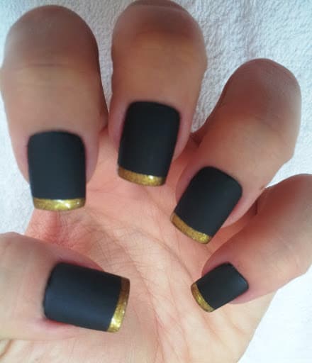 Francesinha Preta – 42 Incredibly Beautiful Nails To Get Inspired!