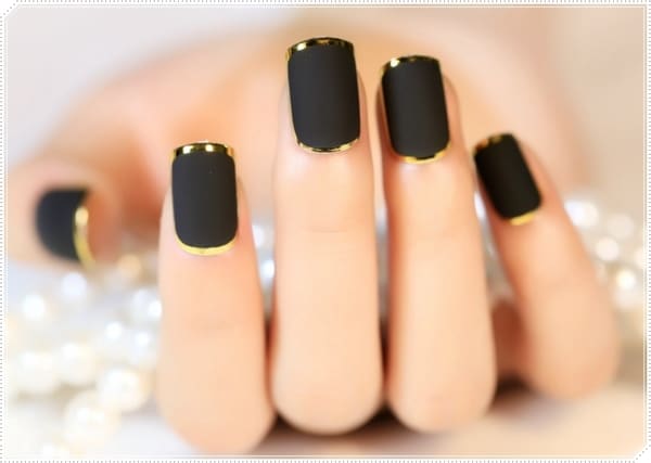 Francesinha Preta – 42 Incredibly Beautiful Nails To Get Inspired!