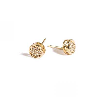 40 divine small earrings: amazing designs and how to wear them!