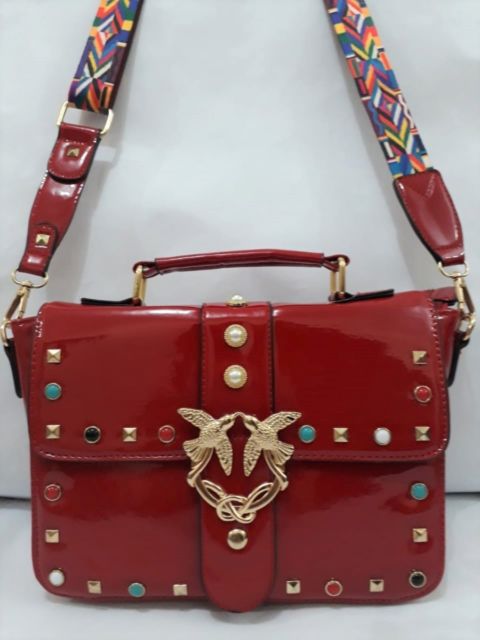 Bag with Colored Handle – 52 Wonderful Models with Ethnic Handle!