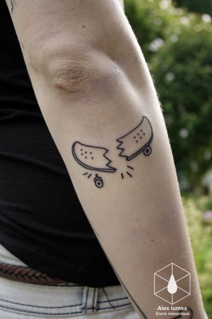 Skateboard Tattoo – Signification et 30 inspirations incroyables !