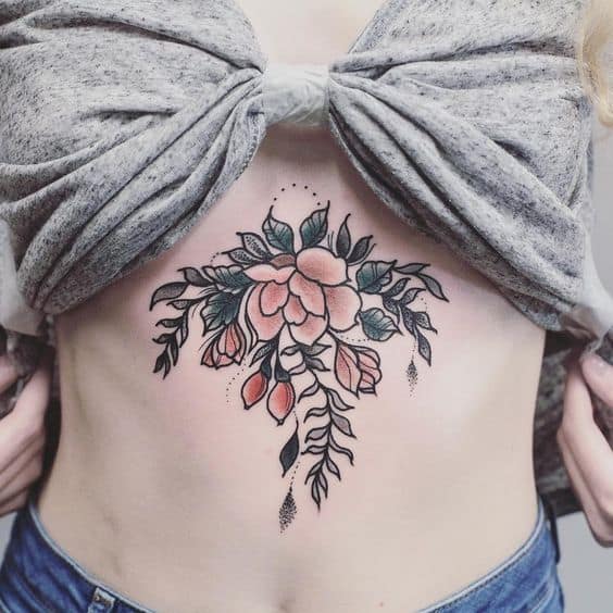 Tattoo between the breasts – 67 completely passionate tattoos!