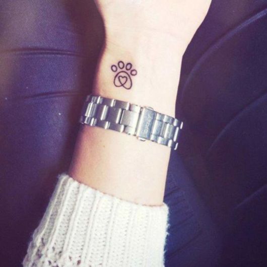 Female Wrist Tattoo – 75 Super Beautiful Ideas for You to Love!