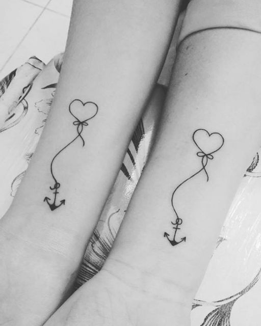 Tatuaggio da polso femminile - 75 idee super belle da amare!