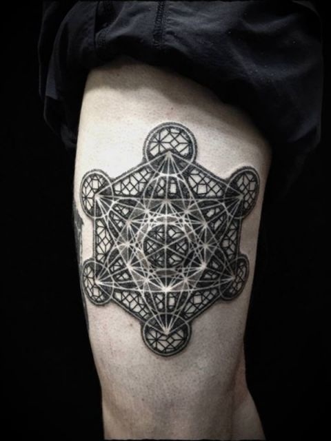 Geometric Tattoo: What is it? + 50 amazing ideas!