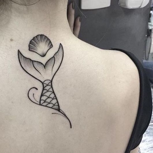 Tatuaje de sirena: ¡significado y 40 ideas increíbles para inspirarte!