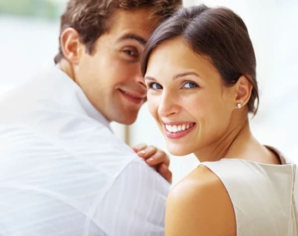 Cómo conquistar a un hombre: ¡+30 consejos para atraer y seducir!
