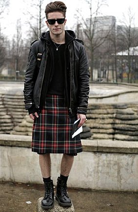 Men's skirt: How to wear it? Tips, models and more than 50 looks!