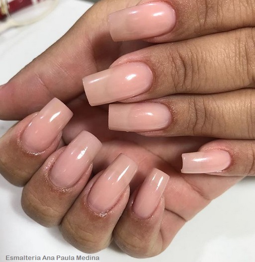 Acrylic Nails – What is it, Advantages and Disadvantages & How to Do It!