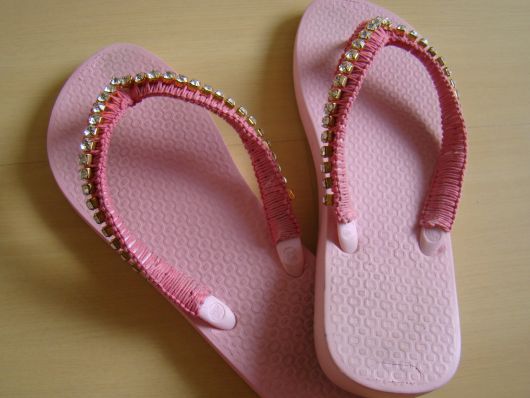 Decorated / embroidered slippers: 70 beautiful ideas and tutorials!