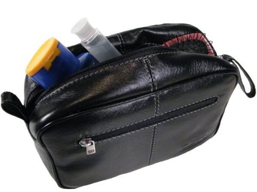 Tips for putting together a MEN'S NECESSAIRE