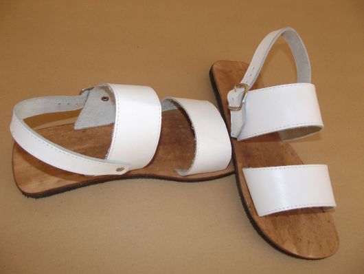 Men's sandals - How to wear? 70 Unpublished Tips & Where to Buy!