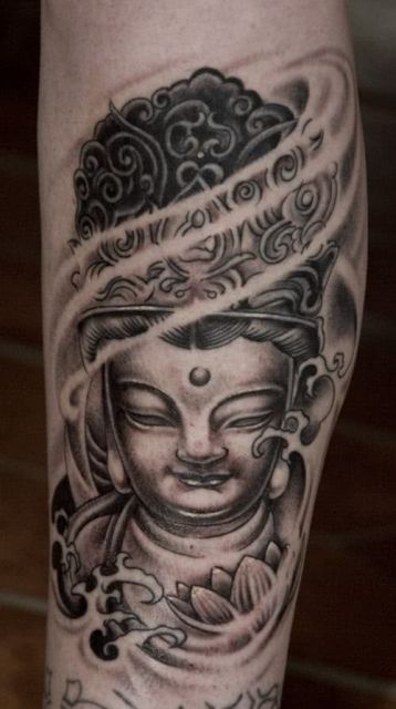 Tatouage indien : Significations & 75 modèles pour vous inspirer !