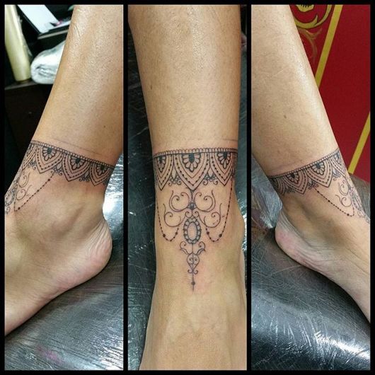 Tatouage indien : Significations & 75 modèles pour vous inspirer !