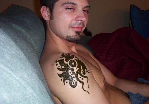 Tatuaggio all'henné: cos'è, come è fatto e 90 bellissime ispirazioni!