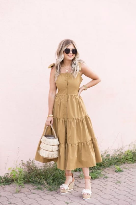 Khaki Color: +71 Gorgeous Looks and Tips for Matching!