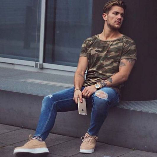 Men's T-shirt: Famous brands, models and more than 100 looks tips!