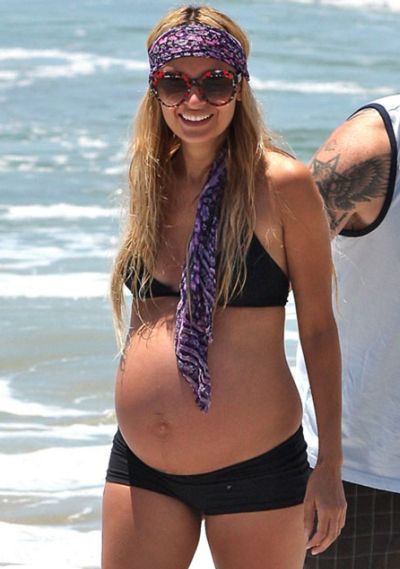 Bikini for Pregnant Women: Tips and 40 models to look beautiful in the summer