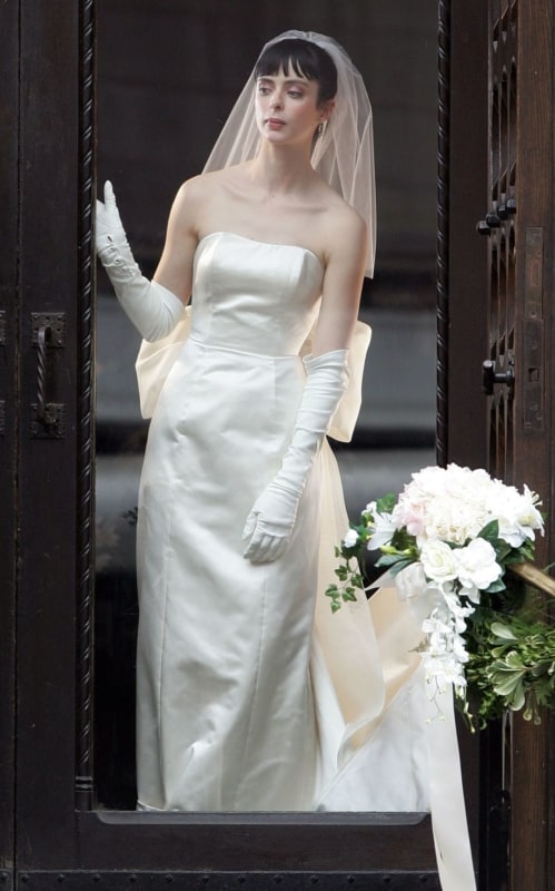 Bridal gloves – 34 delicate and elegant models to love!