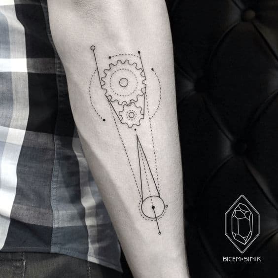 Tatuaje de ingeniería: ¡+30 ideas de tatuajes para ingenieros!