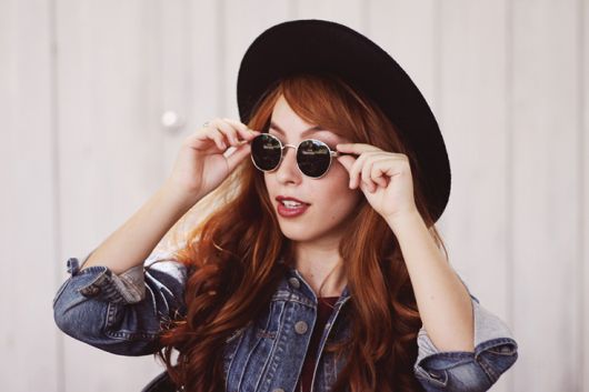 Cómo usar un sombrero femenino: ¡70 formas y looks apasionantes!
