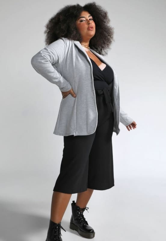 Plus Size Moletom: +50 Ideas to Compose Looks!