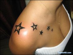 Tatouage d'épaule féminine - 81 inspirations parfaites et de nombreux conseils !