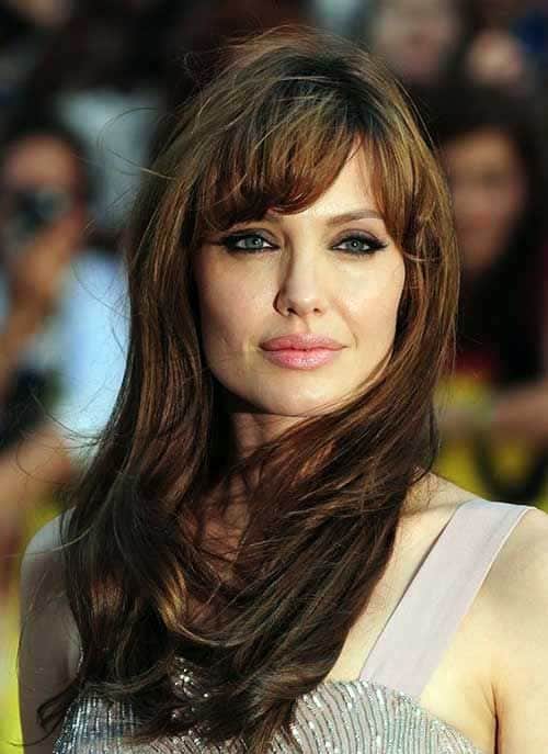 Fringes for Every Face Type – 39 Best Cuts and Designs!