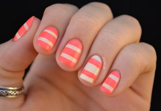 Decorated Striped Nails: Photos, Tips and Step by Step!