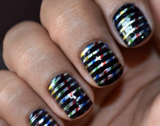 Decorated Striped Nails: Photos, Tips and Step by Step!