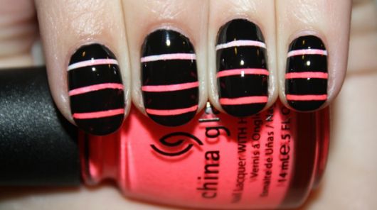 Decorated Striped Nails: Photos, Tips and Step by Step!