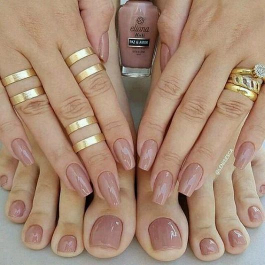 Vernis à ongles nude - 72 ongles d'une beauté absurde et conseils de marque !