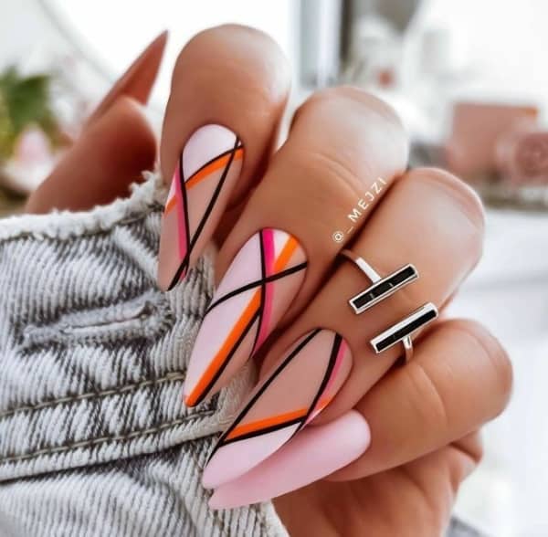 +100【MODÈLES D'ONGLES】– Styles et tendances 2022 !