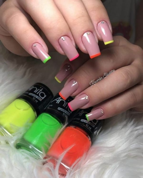 +100【MODÈLES D'ONGLES】– Styles et tendances 2022 !