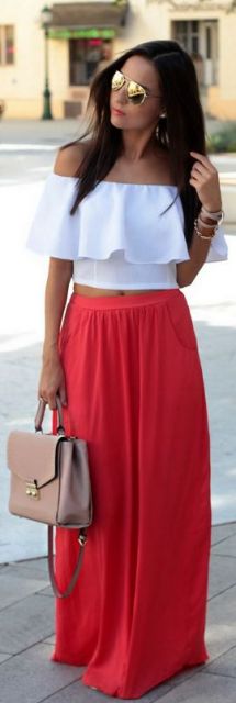 Falda larga con cropped: ¡looks tips para fiestas y el día a día!