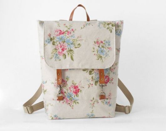 Mochila floral: ¡52 hermosas modelos con los estampados más apasionantes!