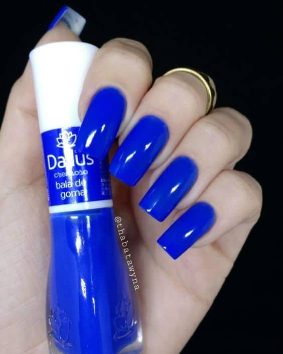 Esmalte de uñas azul: ¡+72 ideas de tonos perfectos para las uñas!
