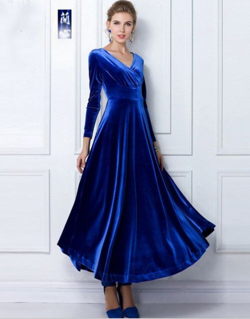 Robe de bal bleue : 40 styles à porter !