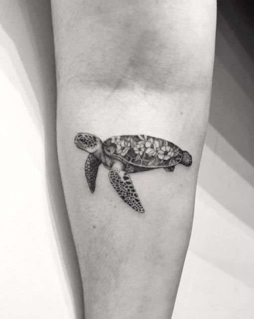 Turtle Tattoo – What does it mean? + 70 beautiful drawings!
