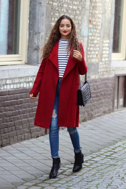 Looks con un abrigo rojo: ¡47 ideas para rockear el invierno!
