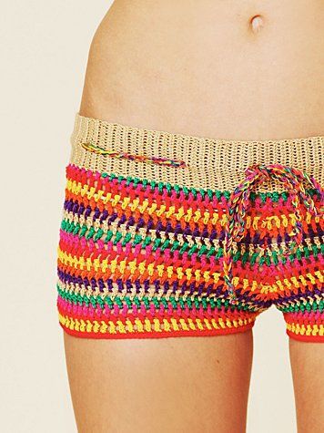 Crochet shorts: 30 looks, how to wear them and how to make them step by step!