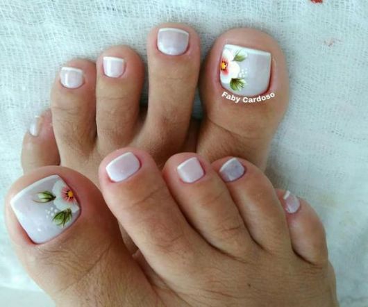 Ongles de Pied Décorés – 75 Belles Inspirations & Conseils Inédits !