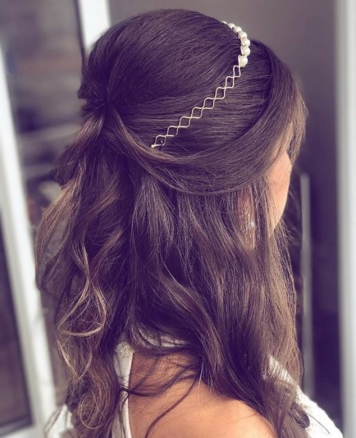 Half-Up Hairstyle: ¡60 peinados asombrosos y un tutorial fácil!