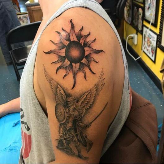 Sun Tattoo – 70 Wonderful Ideas for you to be enchanted!