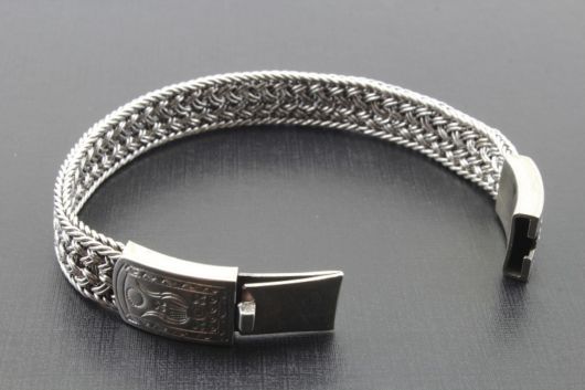 Bracelet argent homme - 70 modèles stylés pour s'inspirer !