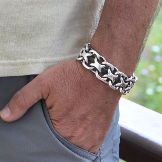 Bracelet argent homme - 70 modèles stylés pour s'inspirer !