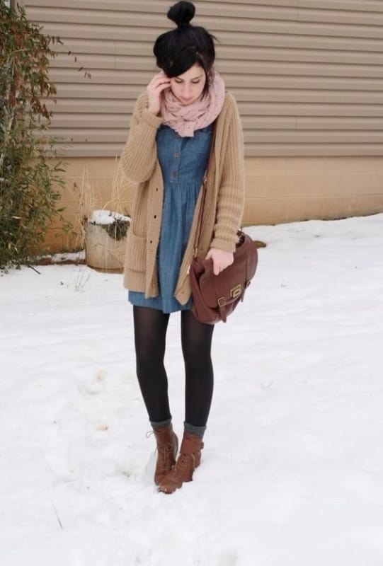 Robe courte en jean : 71 styles et idées étonnants pour les tenues d'hiver !