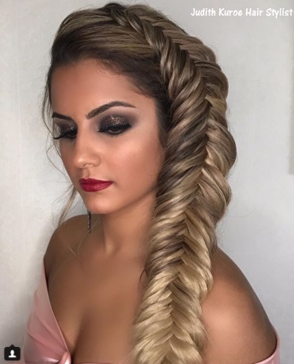 Built-in Braids – 76 Divine Inspirations & How to Do It Yourself!