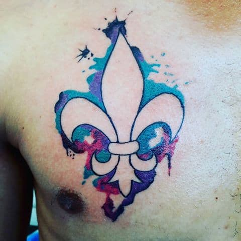 Flor de Lis Tattoo – Les 41 tatouages ​​les plus incroyables et passionnés !