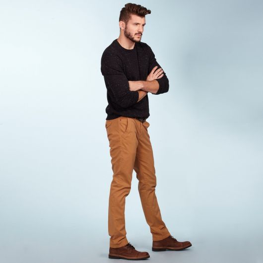 Men's Caramel Pants: Match with what? Models and 35 looks!